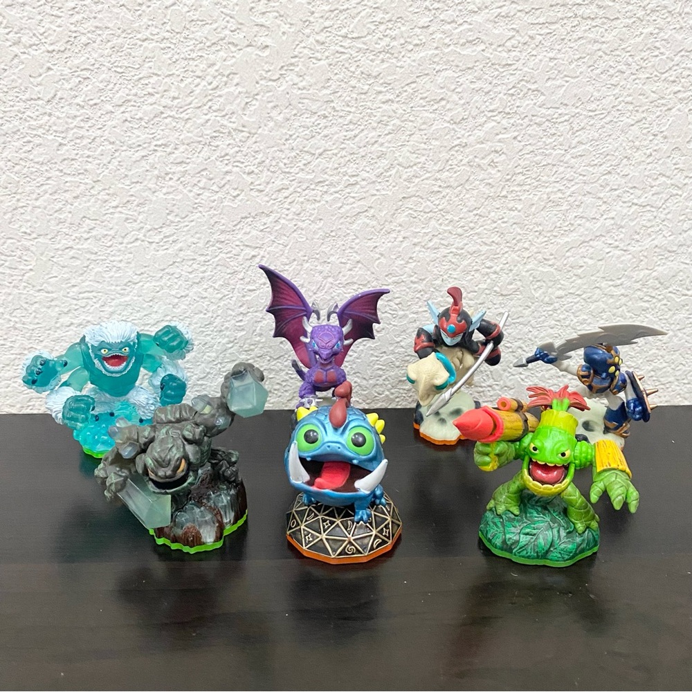 SKYLANDERS Activision Giants #3 Lot of 7 Loose Figure Toys